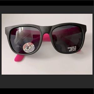 New Kids On The Block Original Sunglasses from Early 90s Perfect Condition NKOTB